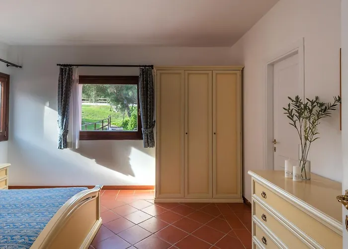 With Pool Country Village, Stintino Punta de su Torrione