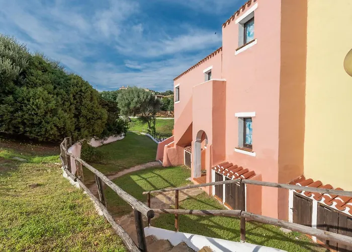 Daire With Pool Country Village, Stintino Punta de su Torrione